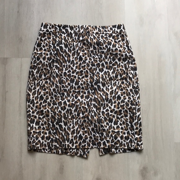 J. Crew Dresses & Skirts - JCrew Cheetah Print Pencil Skirt
